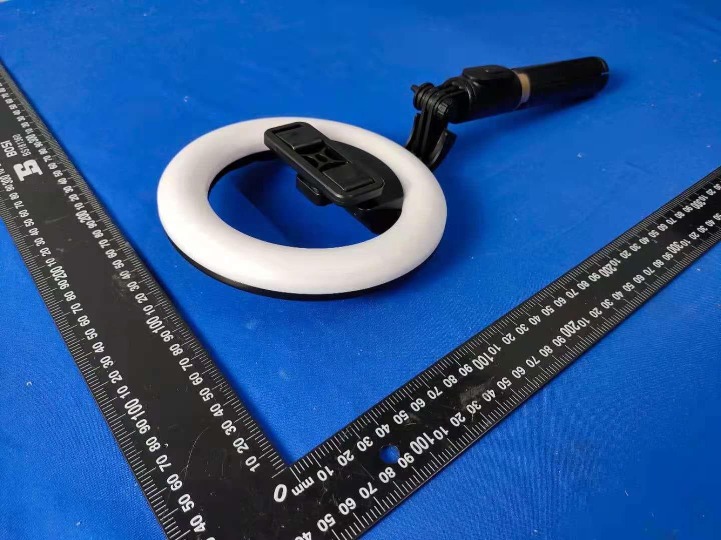 Ring Light Selfie Stick - FCC ID IDH-Q07 - Fellowes Inc (2)