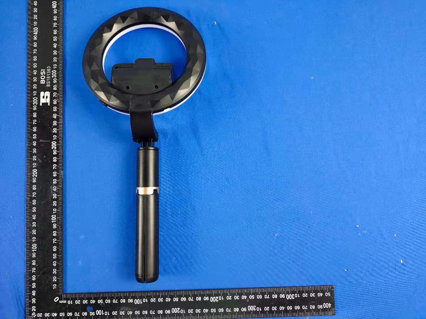 Ring Light Selfie Stick - FCC ID IDH-Q07 - Fellowes Inc (3)