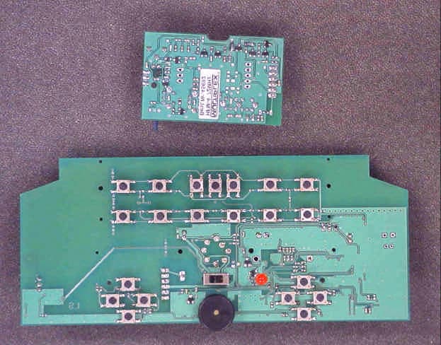 REMOTE CONTROL TRANSMITTER - FCC ID IFHHFM-4-72 - Hitec RCD Inc.