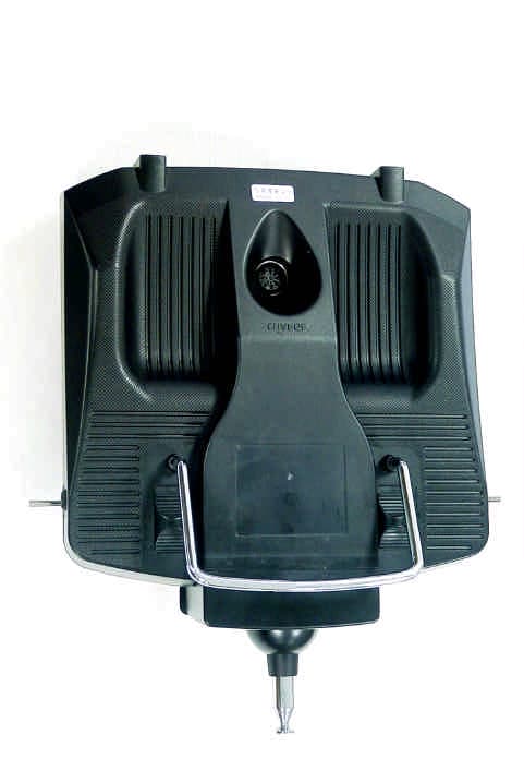 72-73 MHz REMOTE CONTROL TRANSMITTER - FCC ID IFHHFMS-72 - Hitec RCD Inc.