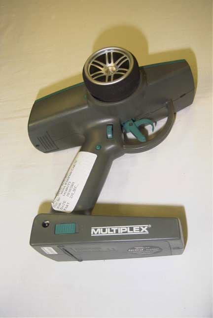 REMOTE CONTROL - TRANSMITTER - FCC ID IFHHFMS-CAR-75 - Hitec RCD Inc.
