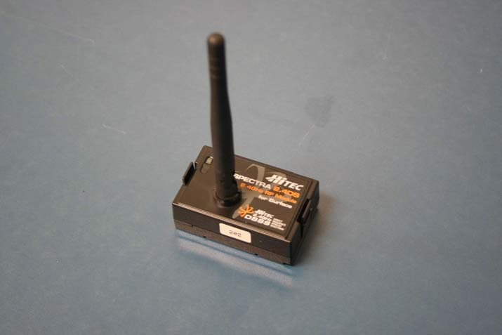 SPREAD SPECTRUM TRANSMITTER - FCC ID IFHSPEC-24DS - Hitec RCD Inc.