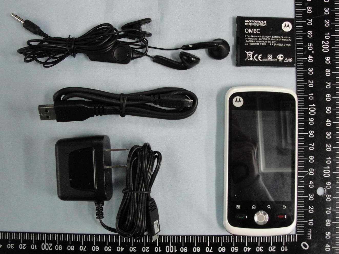 SMART PHONE - FCC ID IHDP56LH1 - Motorola Mobility LLC (5)