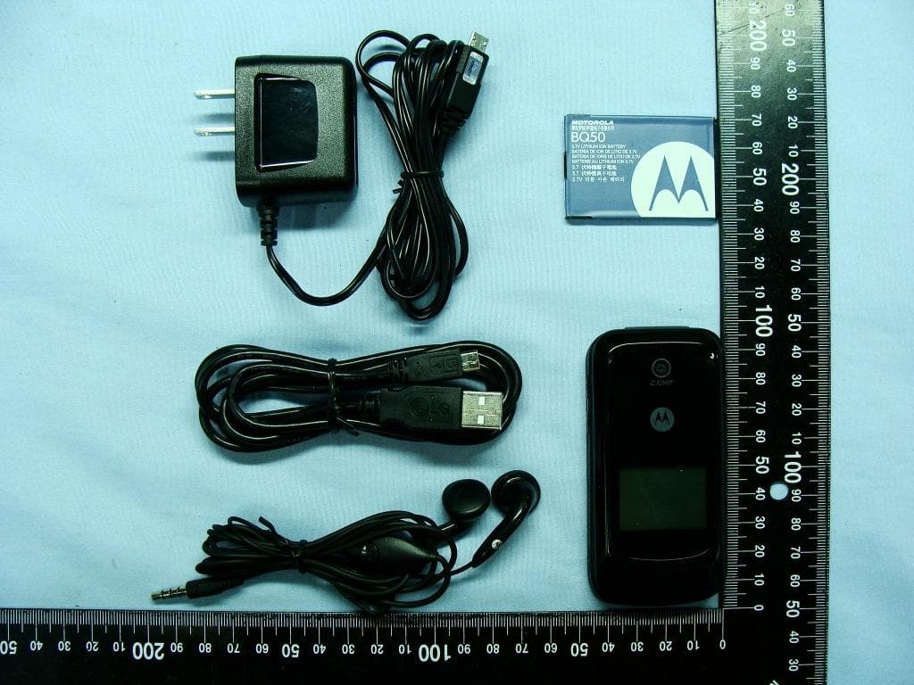 GSM/GPRS MOBILE PHONE - FCC ID IHDP56LJ5 - Motorola Mobility LLC (3)