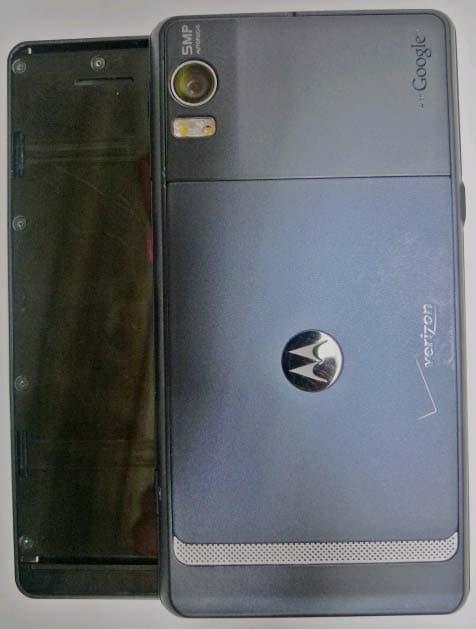 Portable Cellular /PCS CDMA Transceiver with WLAN and Bluetooth - FCC ID IHDP56LV1 - Motorola Mobility LLC (3)