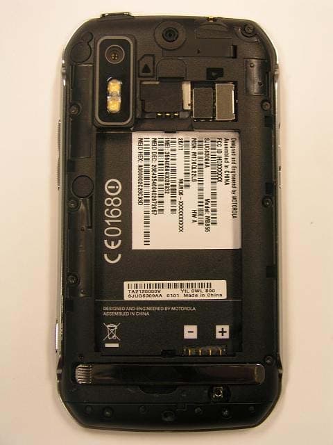 Portable Cellular/ PCS CDMA Transceiver with WLAN and Bluetooth - FCC ID IHDP56MD3 - Motorola Mobility LLC (1)