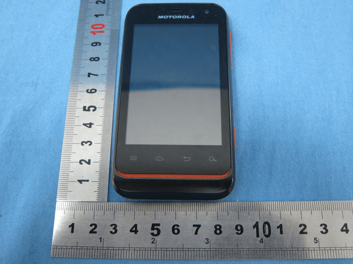 MOBILE PHONE - FCC ID IHDP56MK4 - Motorola Mobility LLC (2)