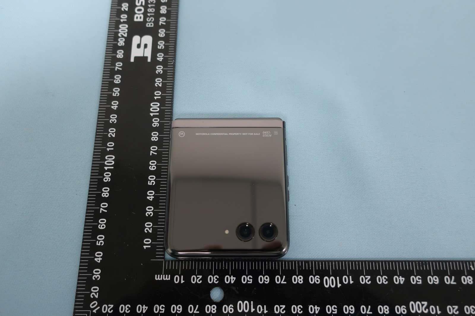 Mobile Cellular Phone - FCC ID IHDT56AJ3 - Motorola Mobility LLC (5)