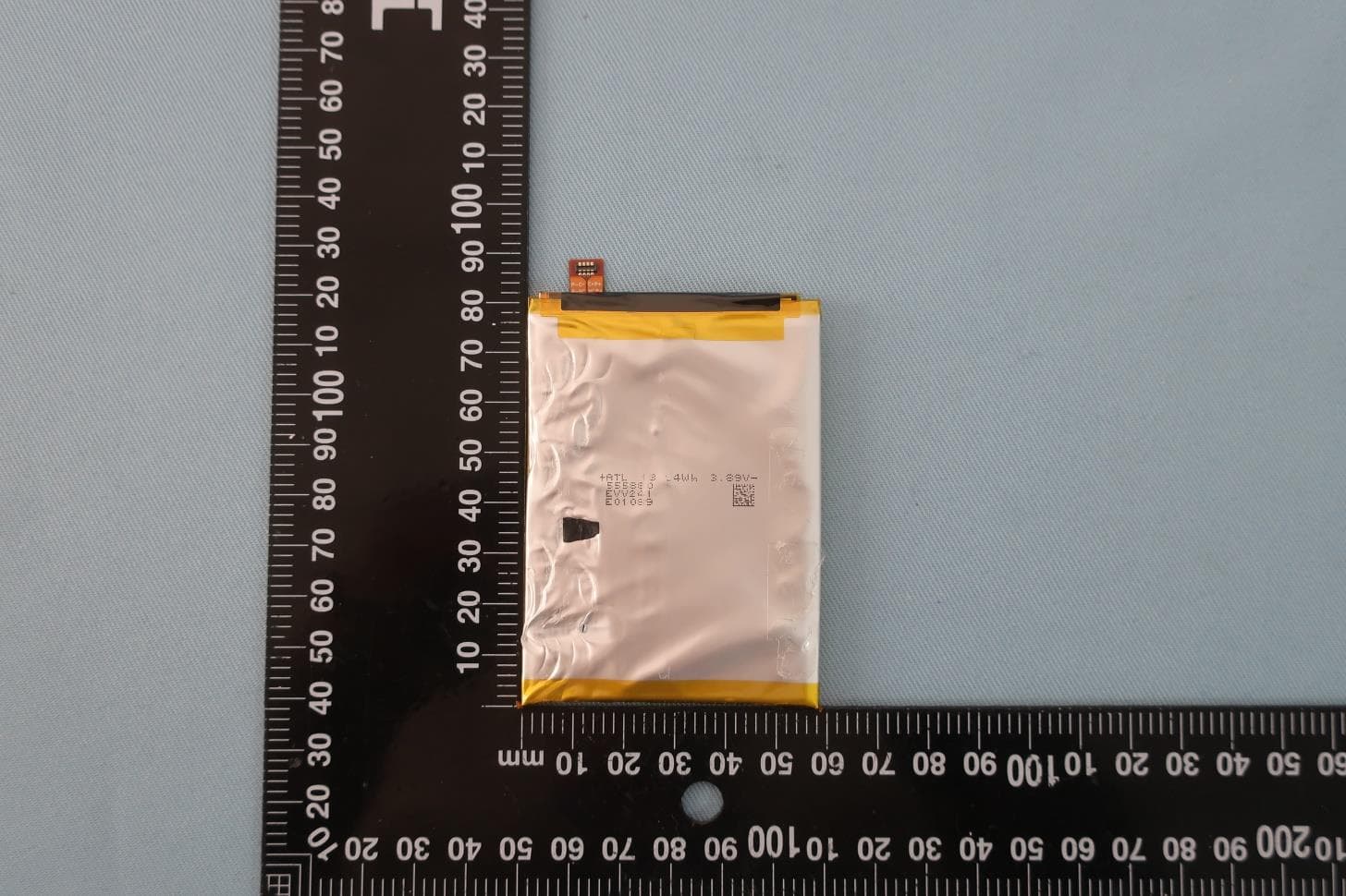 Mobile Cellular Phone - FCC ID IHDT56AL4 - Motorola Mobility LLC (5)