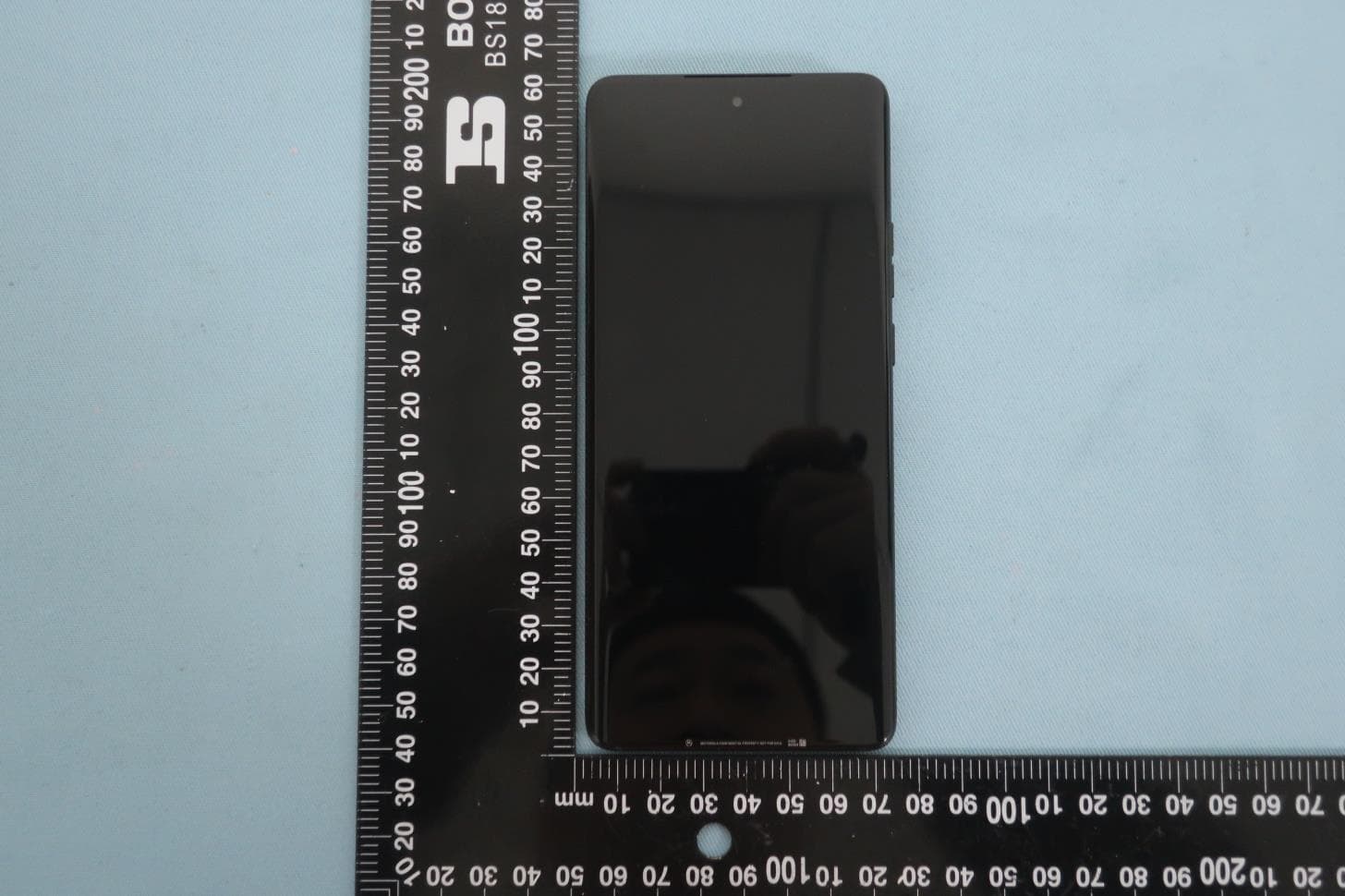 Mobile Cellular Phone - FCC ID IHDT56AL5 - Motorola Mobility LLC (4)