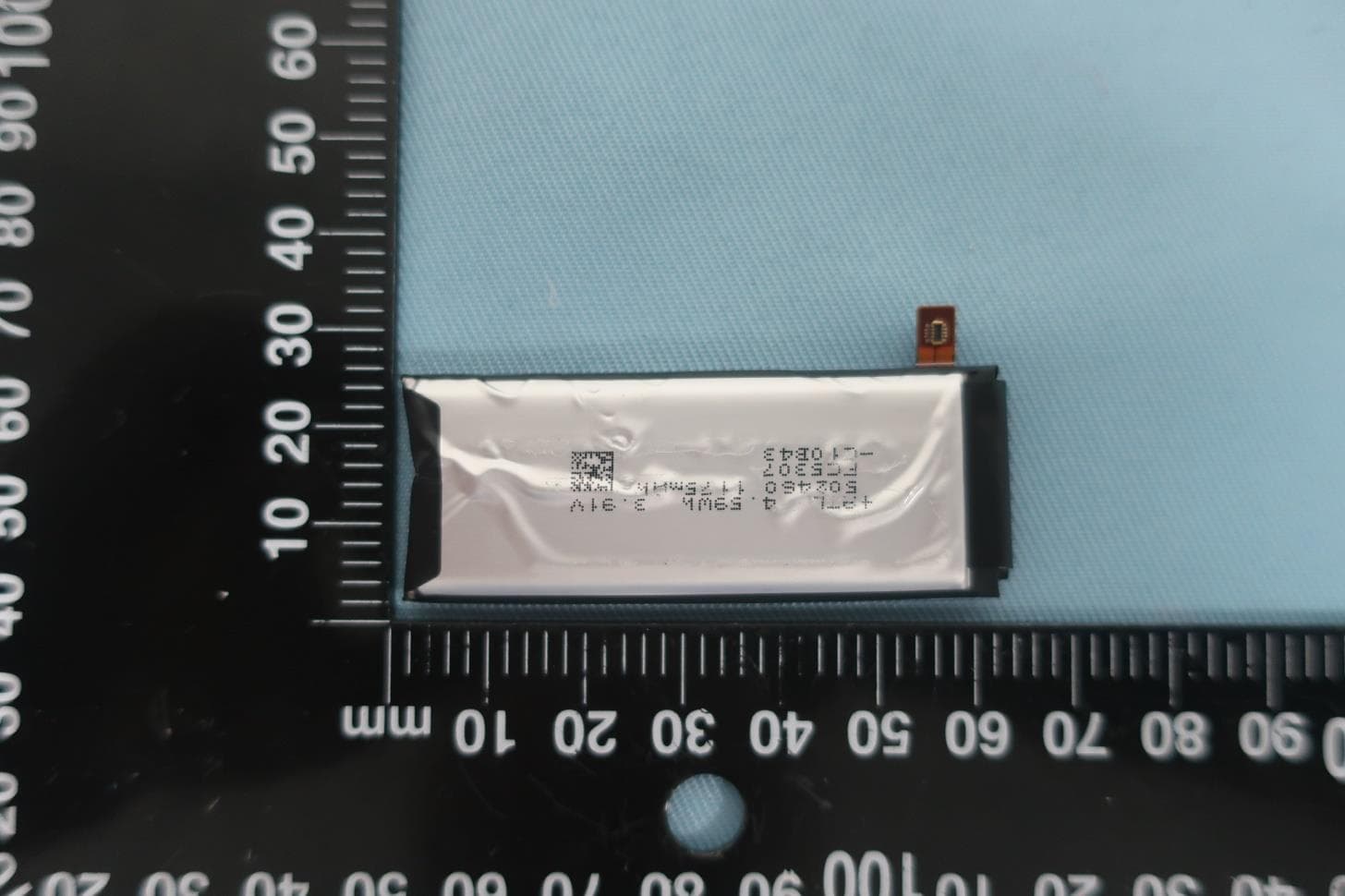 Mobile Cellular Phone - FCC ID IHDT56AL9 - Motorola Mobility LLC (5)