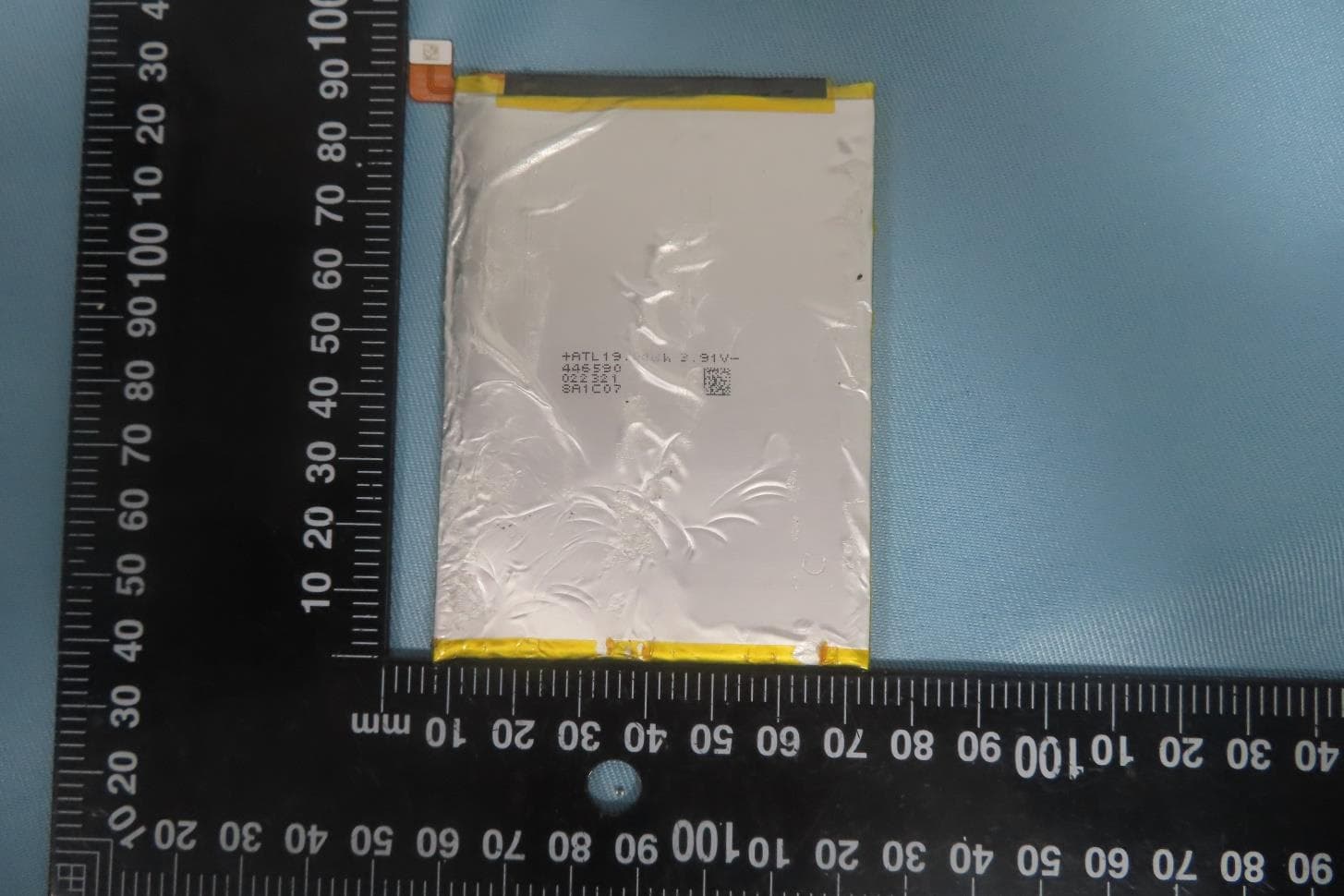Mobile Cellular Phone - FCC ID IHDT56AM1 - Motorola Mobility LLC (4)