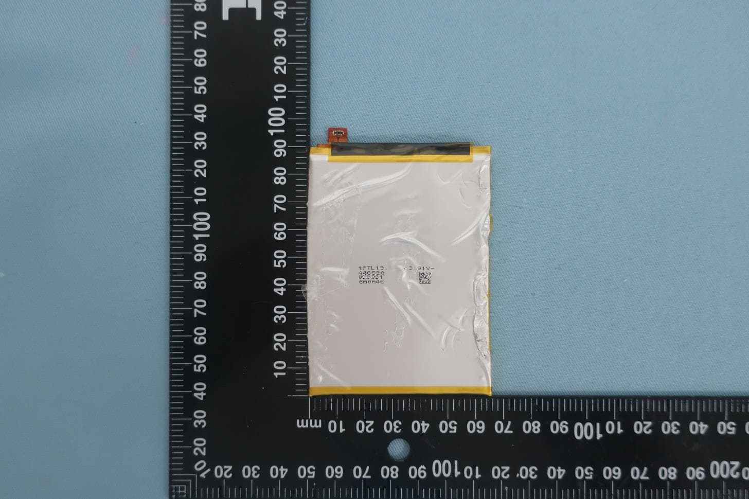 Mobile Cellular Phone - FCC ID IHDT56AM3 - Motorola Mobility LLC (4)