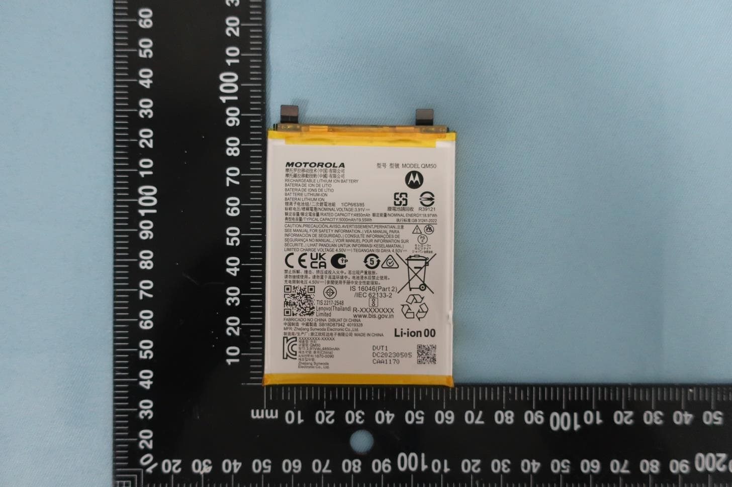Mobile Cellular Phone - FCC ID IHDT56AM7 - Motorola Mobility LLC (3)