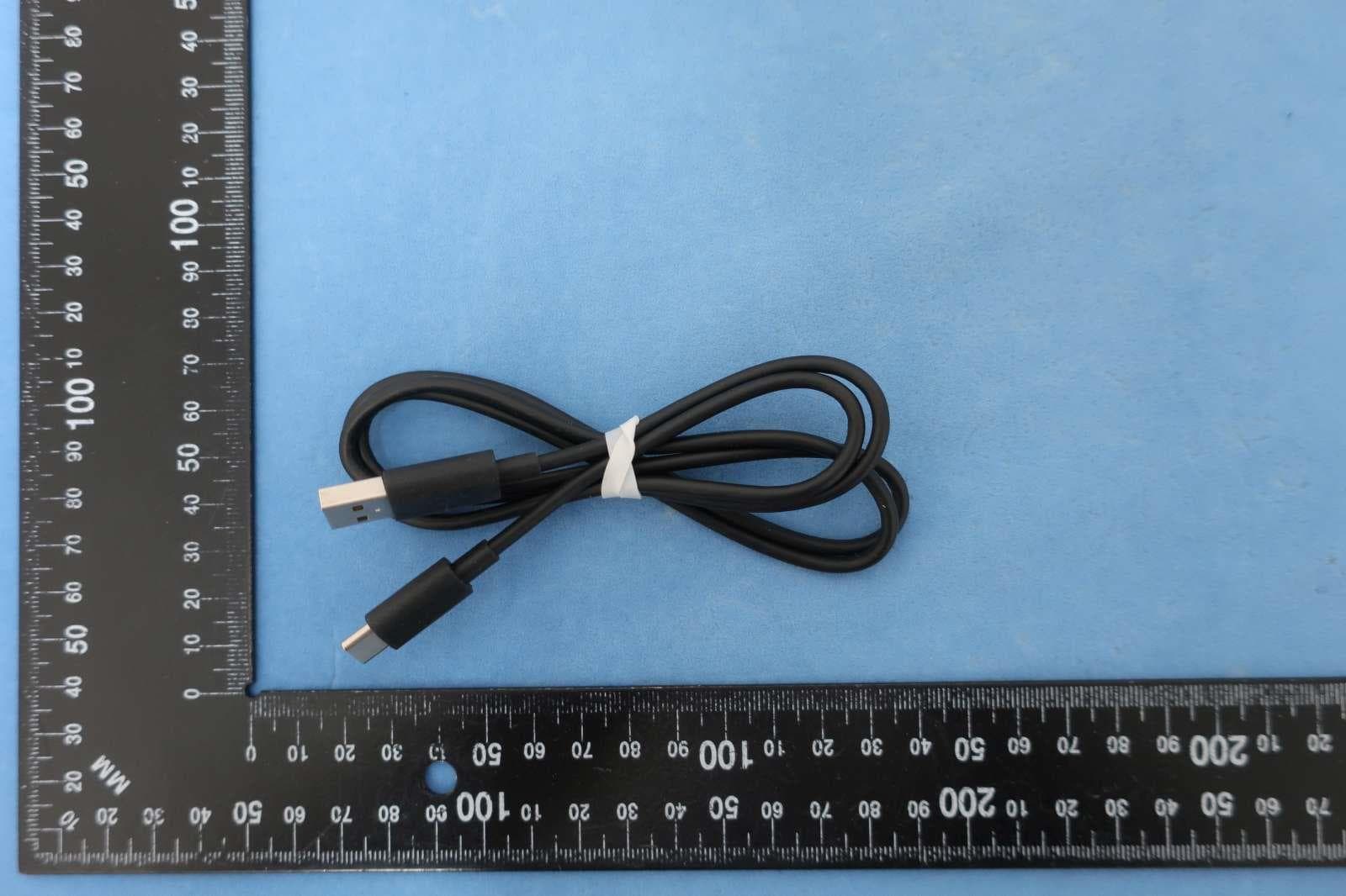 Mobile Cellular Phone - FCC ID IHDT56AN3 - Motorola Mobility LLC (4)