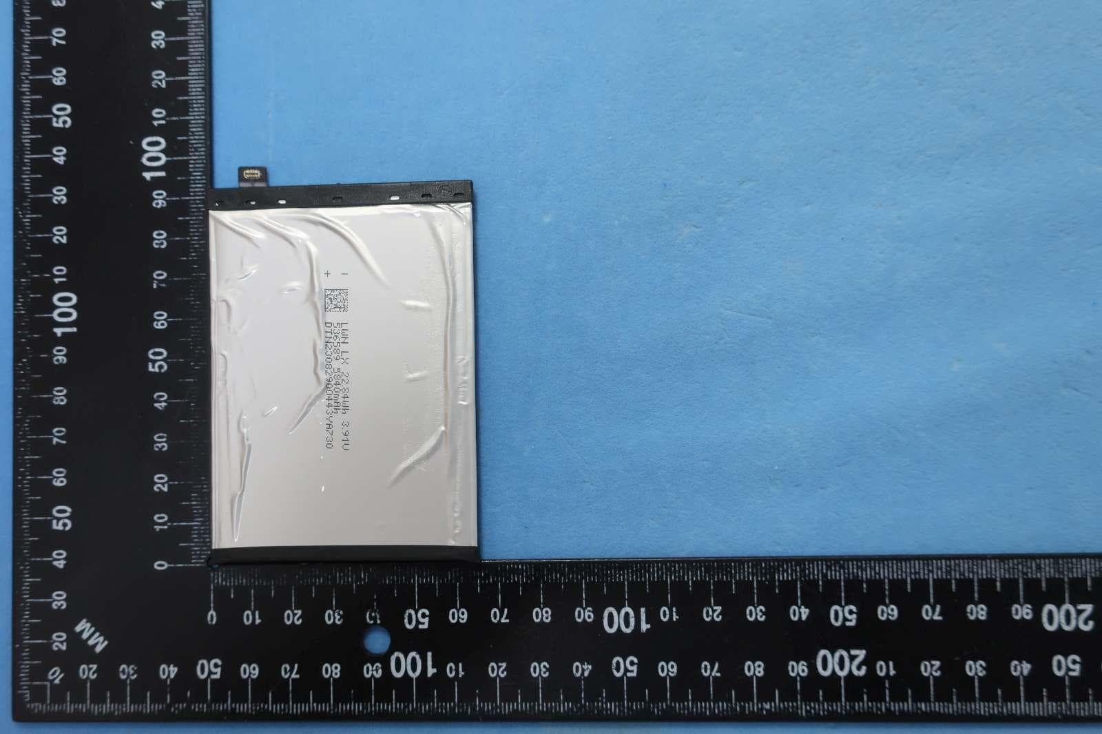 Mobile Cellular Phone - FCC ID IHDT56AP7 - Motorola Mobility LLC (4)