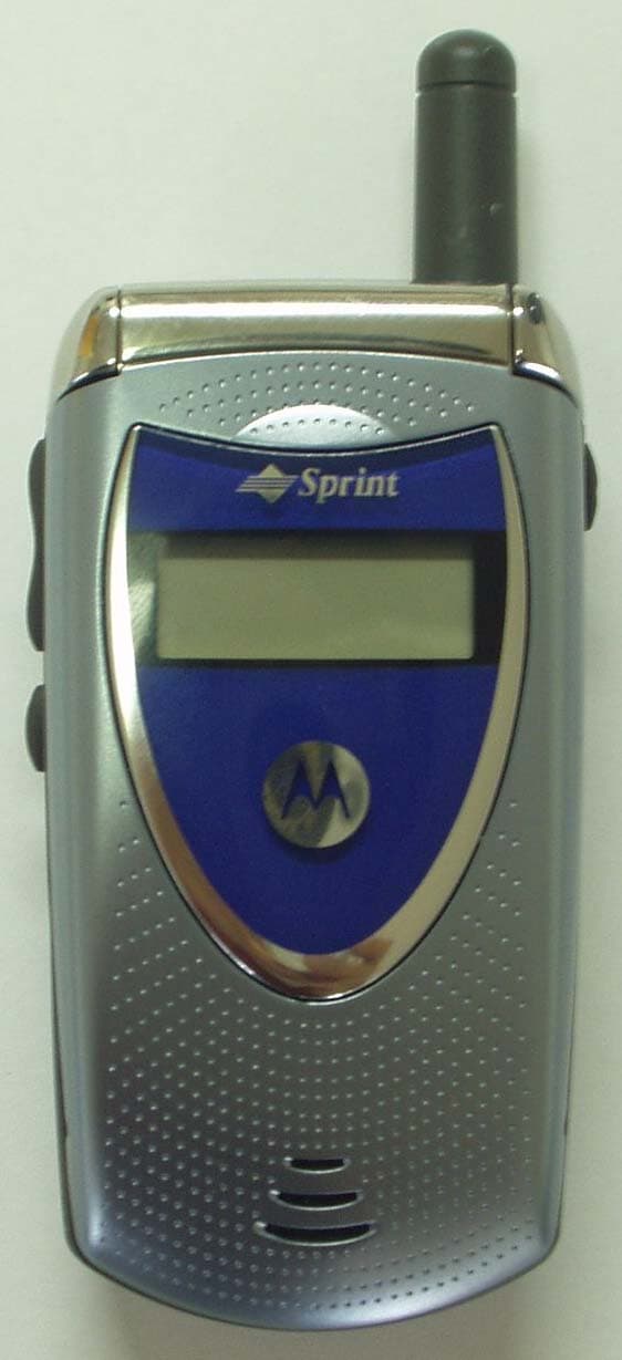 Portable Cellular/ PCS Transceiver (AMPS/CDMA) - FCC ID IHDT56DP1 - Motorola Mobility LLC