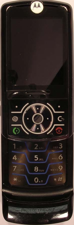 Portable PCS/ Cellular GSM/ EDGE Transceiver w/ BT - FCC ID IHDT56GG1 - Motorola Mobility LLC (1)