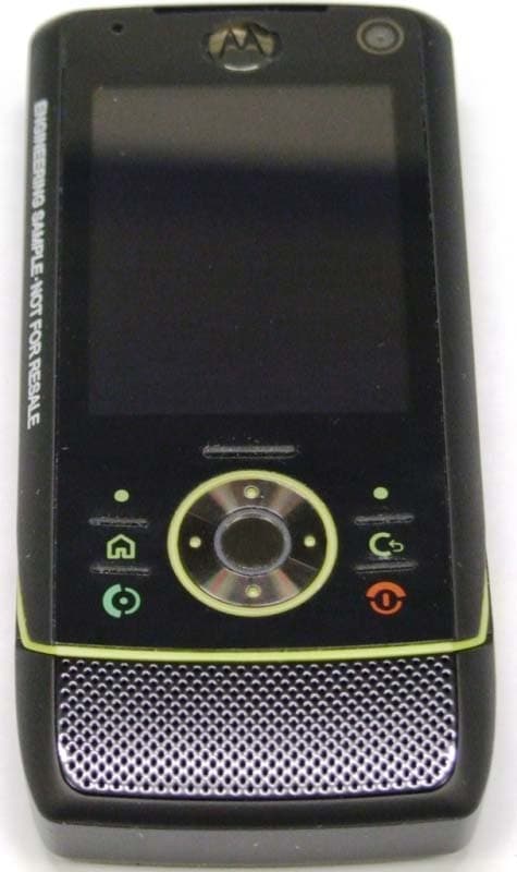 Portable Cellular/ PCS GSM/ EDGE Transceiver w/ BT - FCC ID IHDT56HP1 - Motorola Mobility LLC