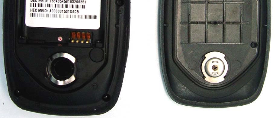 Portable Cellular/ PCS/ AWS CDMA Transceiver with Bluetooth - FCC ID IHDT56KS1 - Motorola Mobility LLC (2)