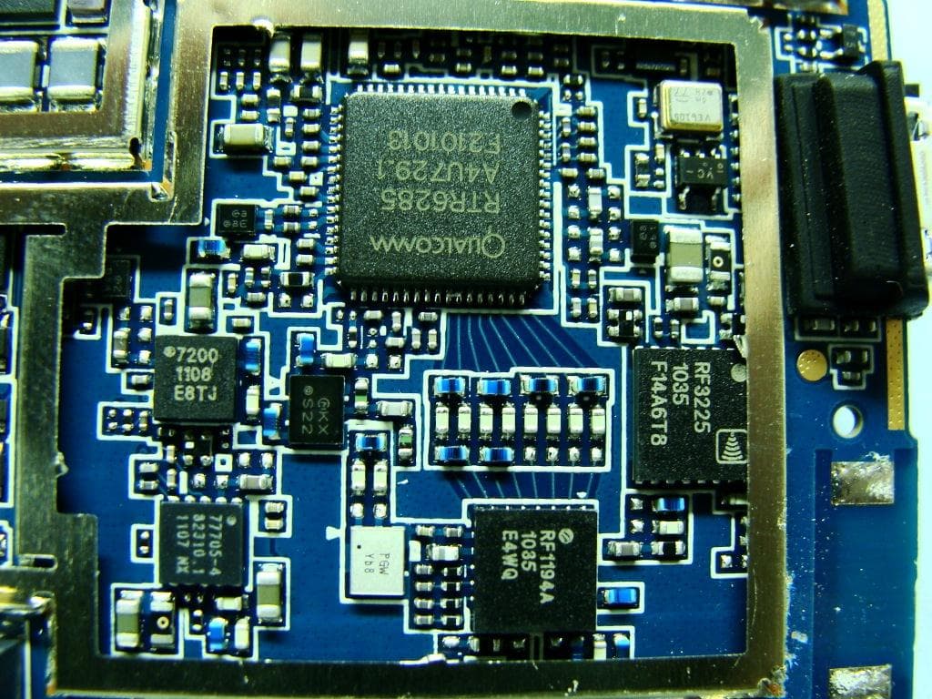Mobile Phone - FCC ID IHDT56ML3 - Motorola Mobility LLC