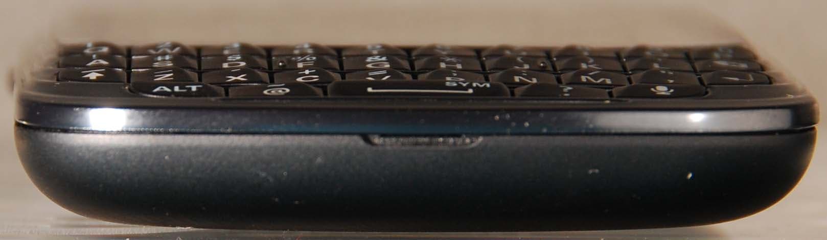 WCDMA/GSM TRANSCEIVER WITH BT & WLAN - FCC ID IHDT56NA1 - Motorola Mobility LLC (2)