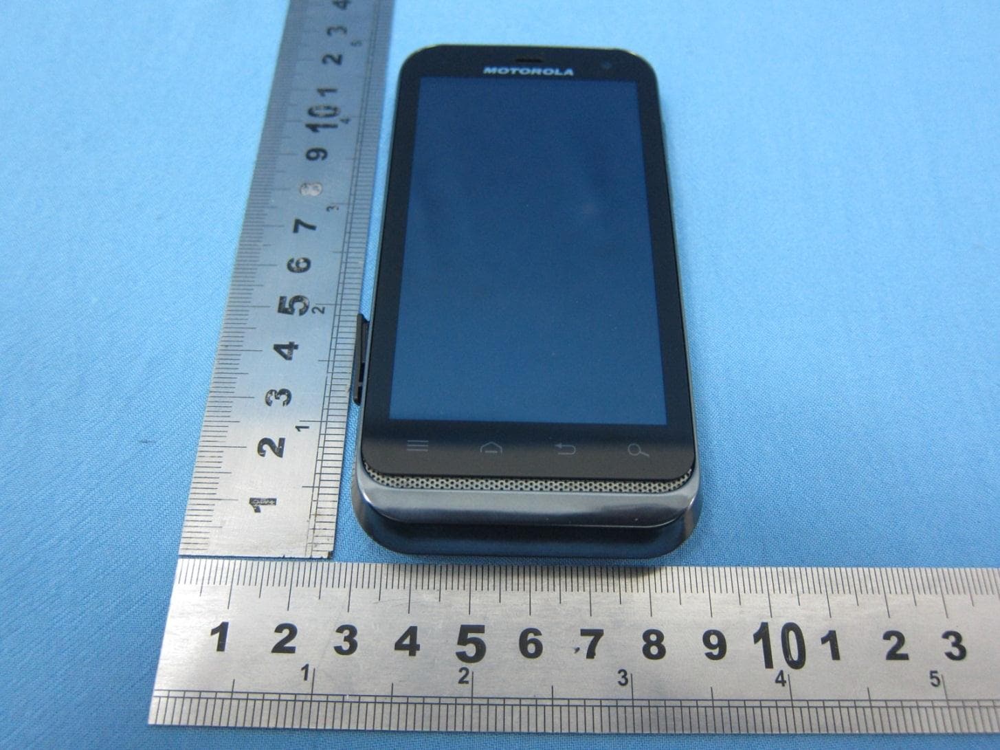 CDMA MOBILE PHONE WITH BT/WIFI - FCC ID IHDT56NC3 - Motorola Mobility LLC (2)