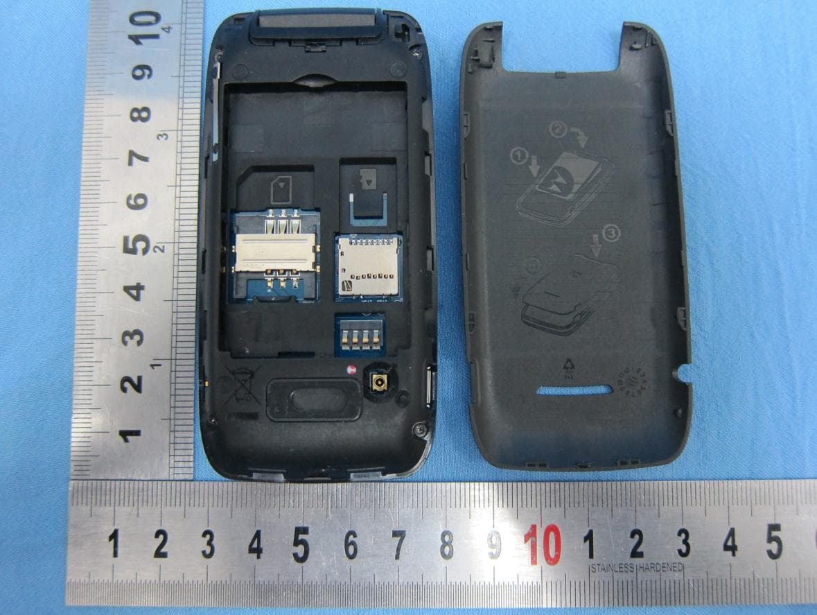 GSM/WCDMA MOBILE PHONE - FCC ID IHDT56ND1 - Motorola Mobility LLC