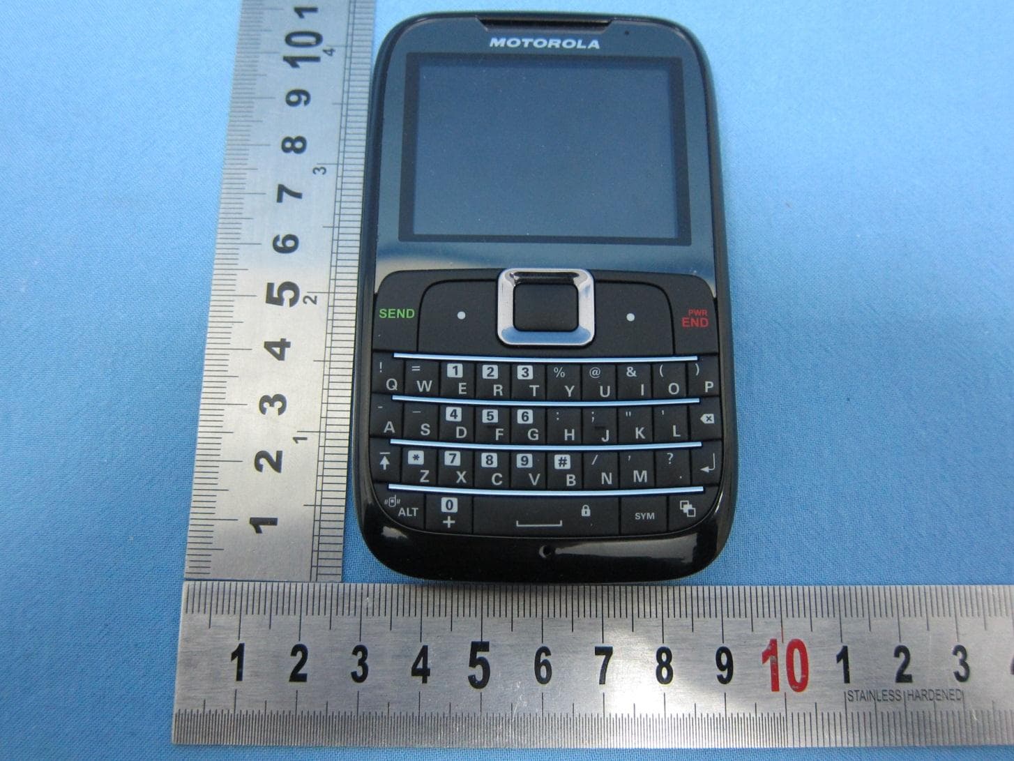 GSM/WCDMA MOBILE PHONE - FCC ID IHDT56NE1 - Motorola Mobility LLC (1)