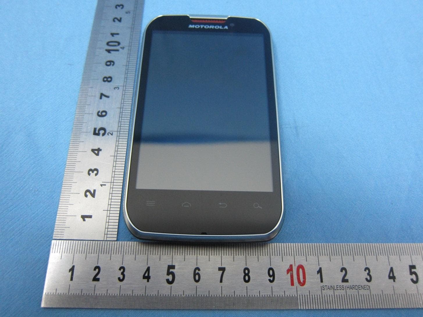 MOBILE PHONE - FCC ID IHDT56NM2 - Motorola Mobility LLC (4)