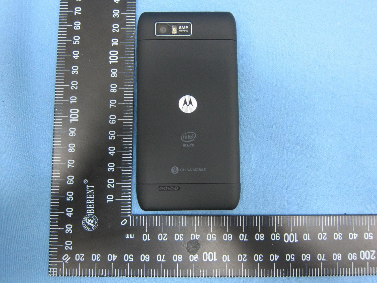 MOBILE PHONE - FCC ID IHDT56NY2 - Motorola Mobility LLC (3)