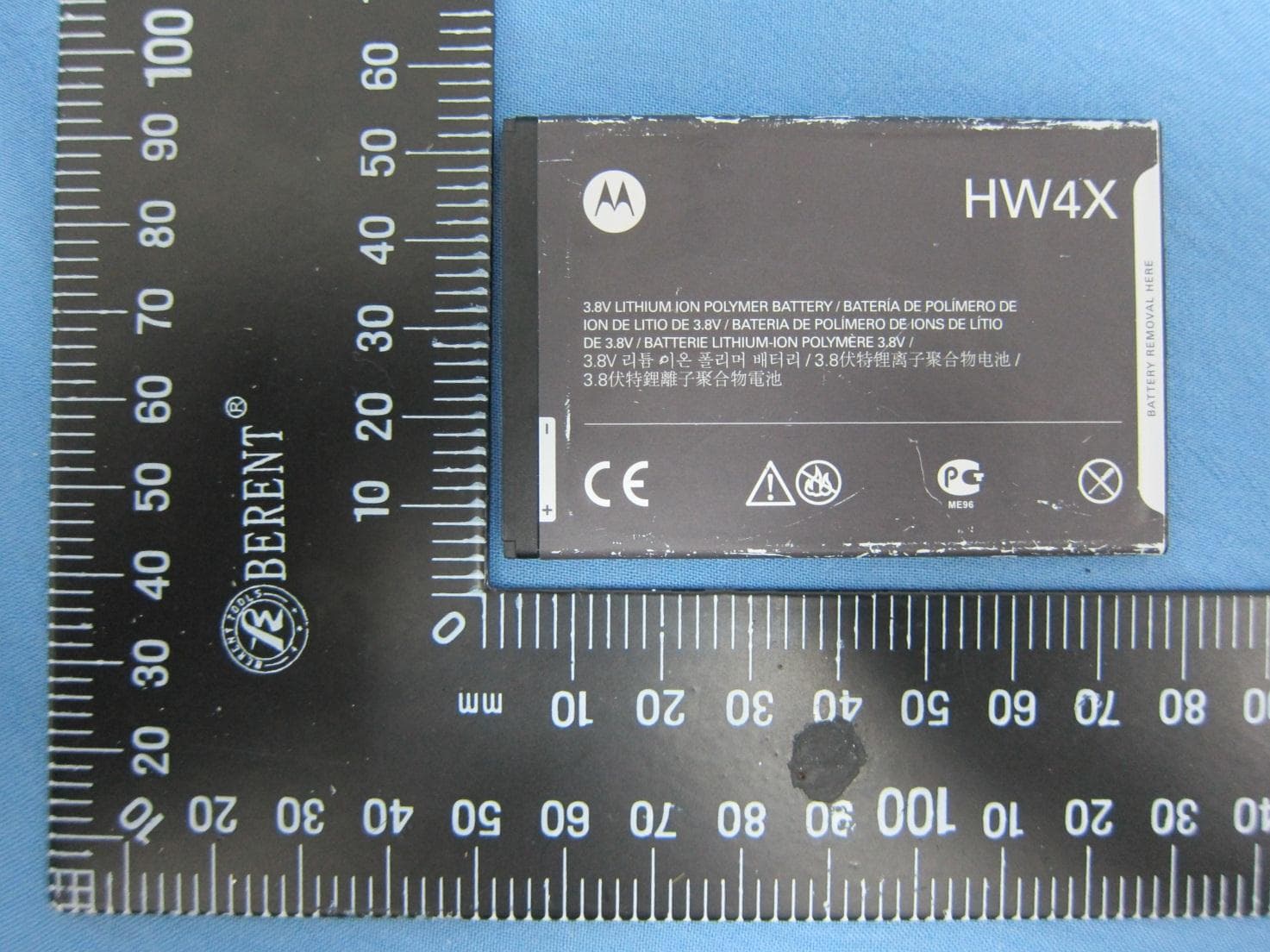 MOBILE PHONE - FCC ID IHDT56NY2 - Motorola Mobility LLC (4)