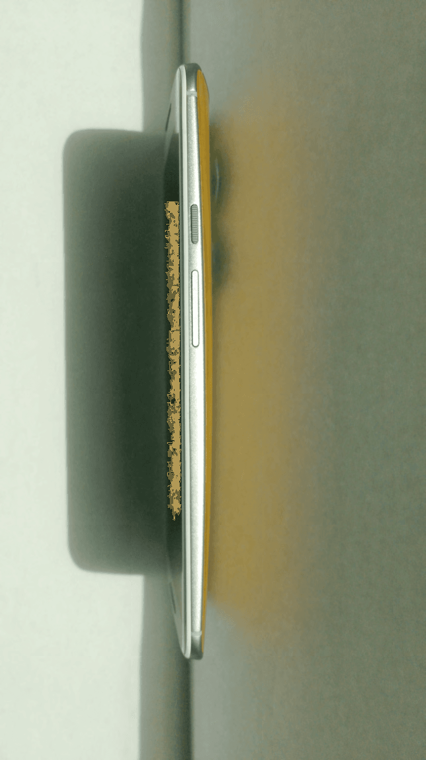 Multi-Band GSM/ EDGE/ WCDMA/ LTE Portable Handset with WLAN, Bluetooth and RFID - FCC ID IHDT56QA1 - Motorola Mobility LLC (2)
