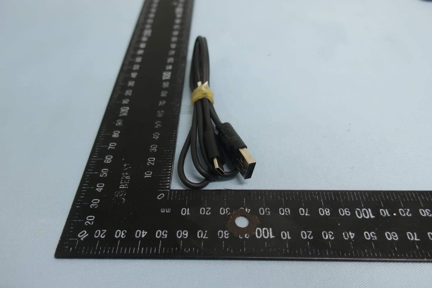 Mobile Cellular Phone - FCC ID IHDT56ZC1 - Motorola Mobility LLC (4)