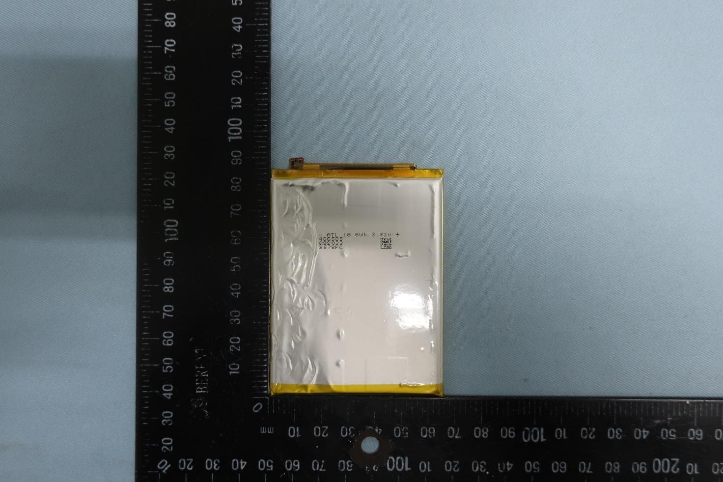 Mobile Phone - FCC ID IHDT56ZJ2 - Motorola Mobility LLC (5)