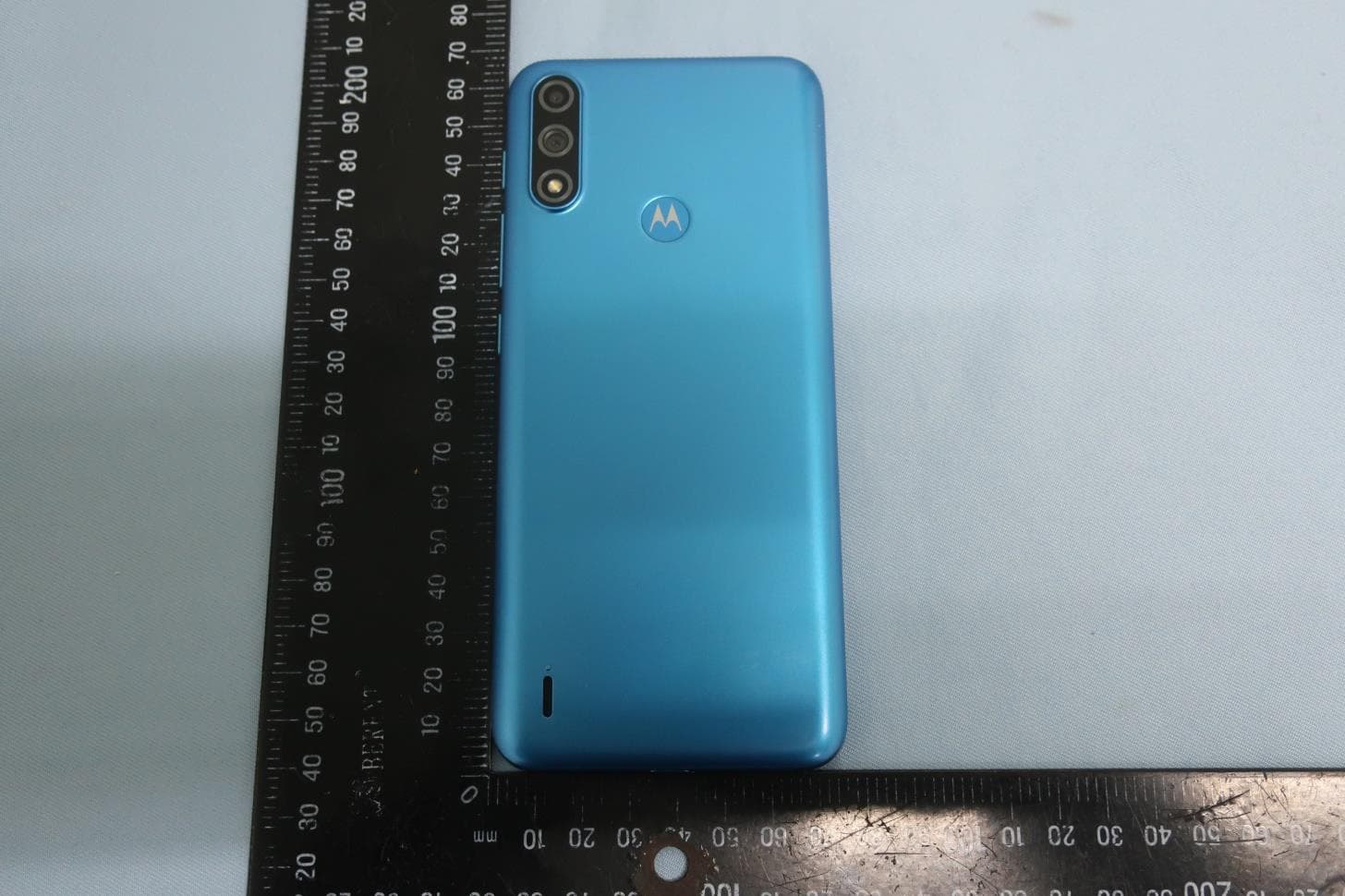 Mobile Phone - FCC ID IHDT56ZJ5 - Motorola Mobility LLC (3)