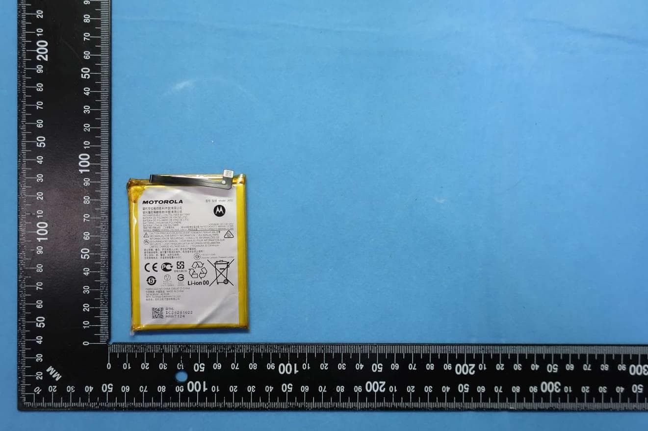 Mobile Cellular Phone - FCC ID IHDT56ZM2 - Motorola Mobility LLC (4)