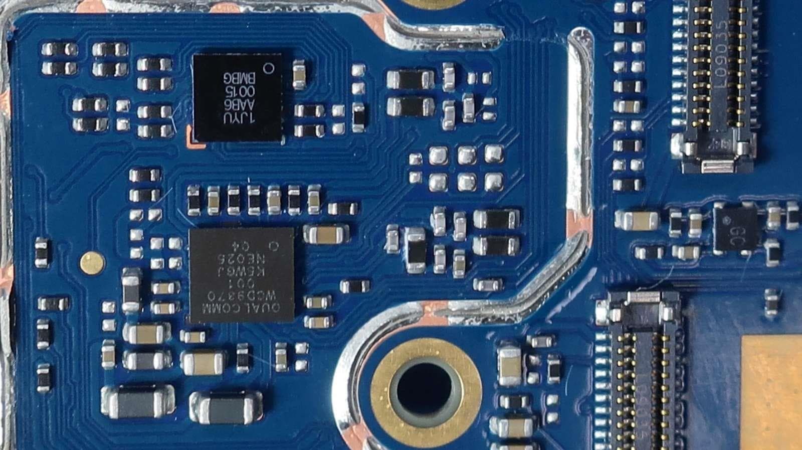 Mobile Cellular Phone - FCC ID IHDT56ZM4 - Motorola Mobility LLC