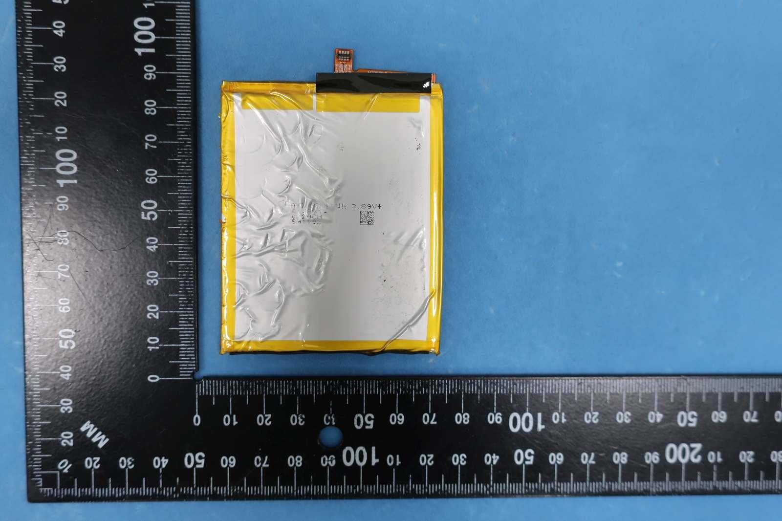 Mobile Cellular Phone - FCC ID IHDT56ZP3 - Motorola Mobility LLC (5)