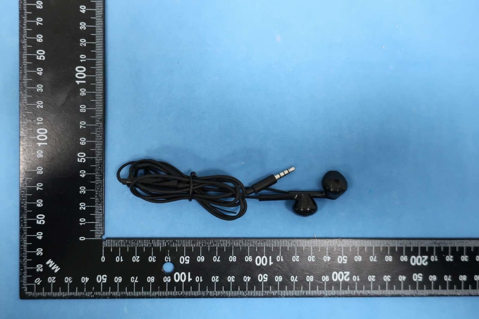 Mobile Cellular Phone - FCC ID IHDT56ZQ2 - Motorola Mobility LLC (5)