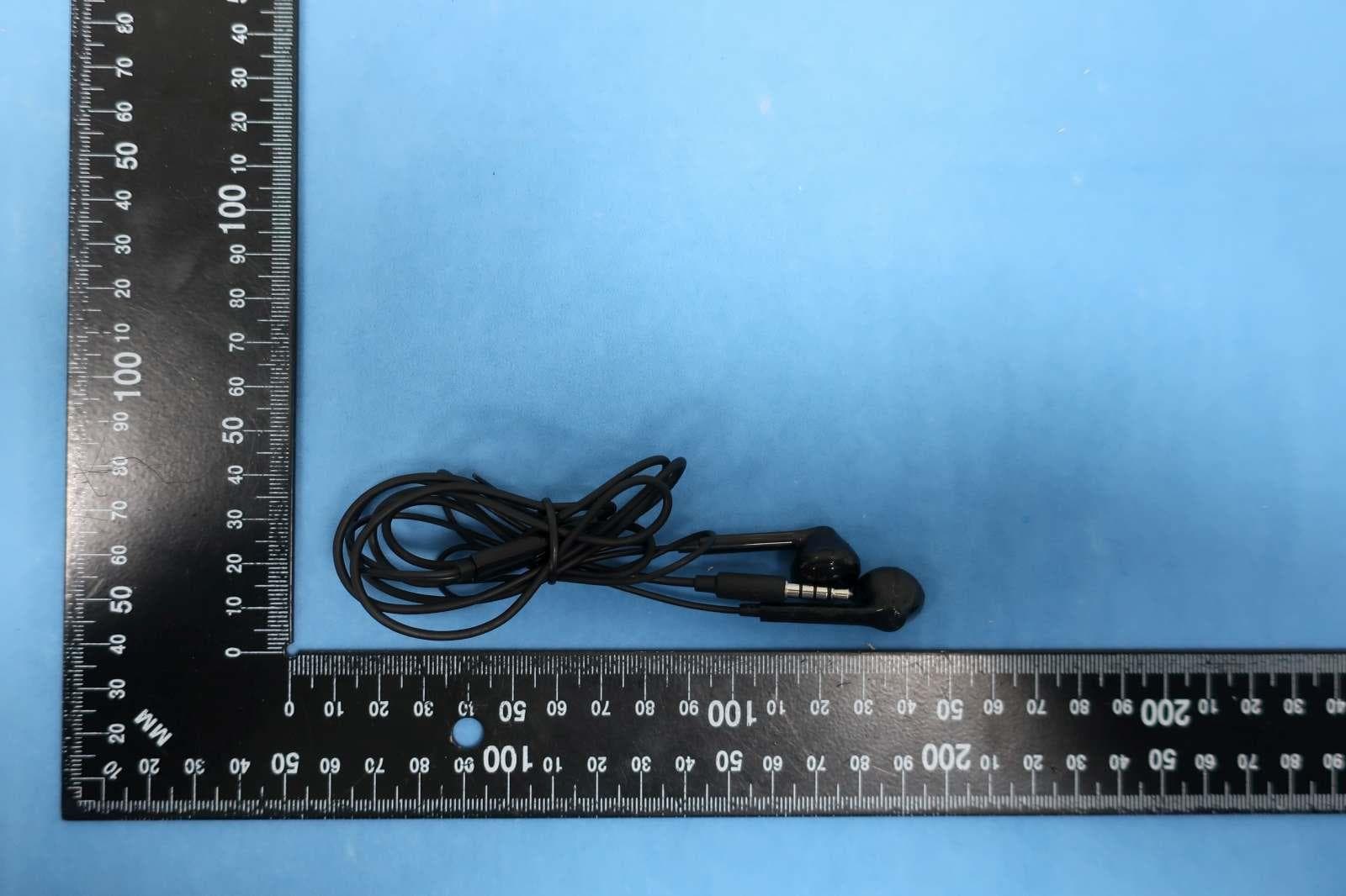 Mobile Cellular Phone - FCC ID IHDT56ZQ3 - Motorola Mobility LLC (3)