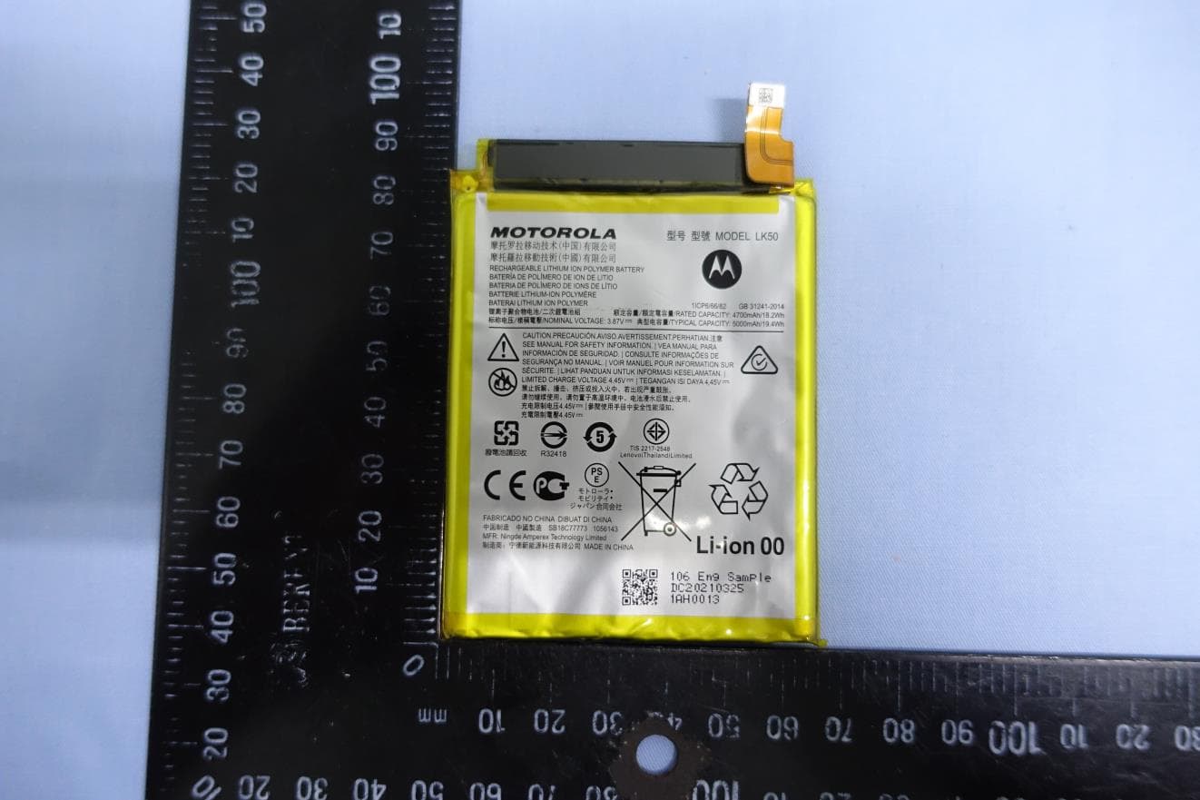 Mobile Cellular Phone - FCC ID IHDT56ZV2 - Motorola Mobility LLC (2)