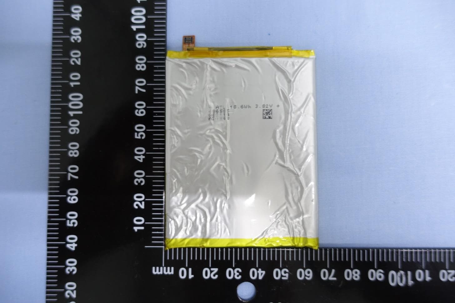 Mobile Phone - FCC ID IHDT56ZW6 - Motorola Mobility LLC (5)