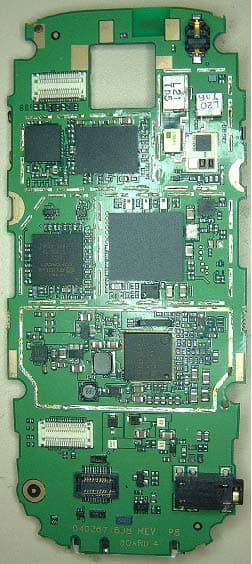 Portable PCS GSM Transceiver - FCC ID IHDT6EN1 - Motorola Mobility LLC (1)