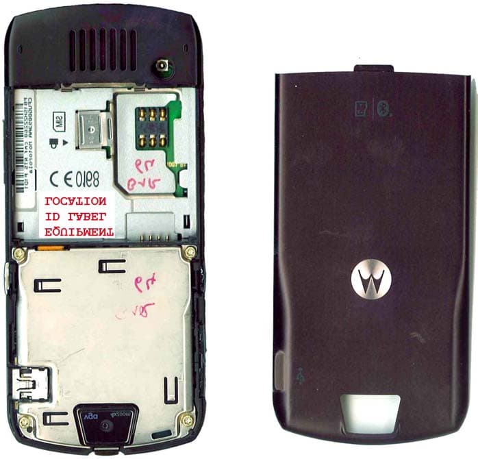 Portable PCS GSM Transceiver with Bluetooth - FCC ID IHDT6GF1 - Motorola Mobility LLC