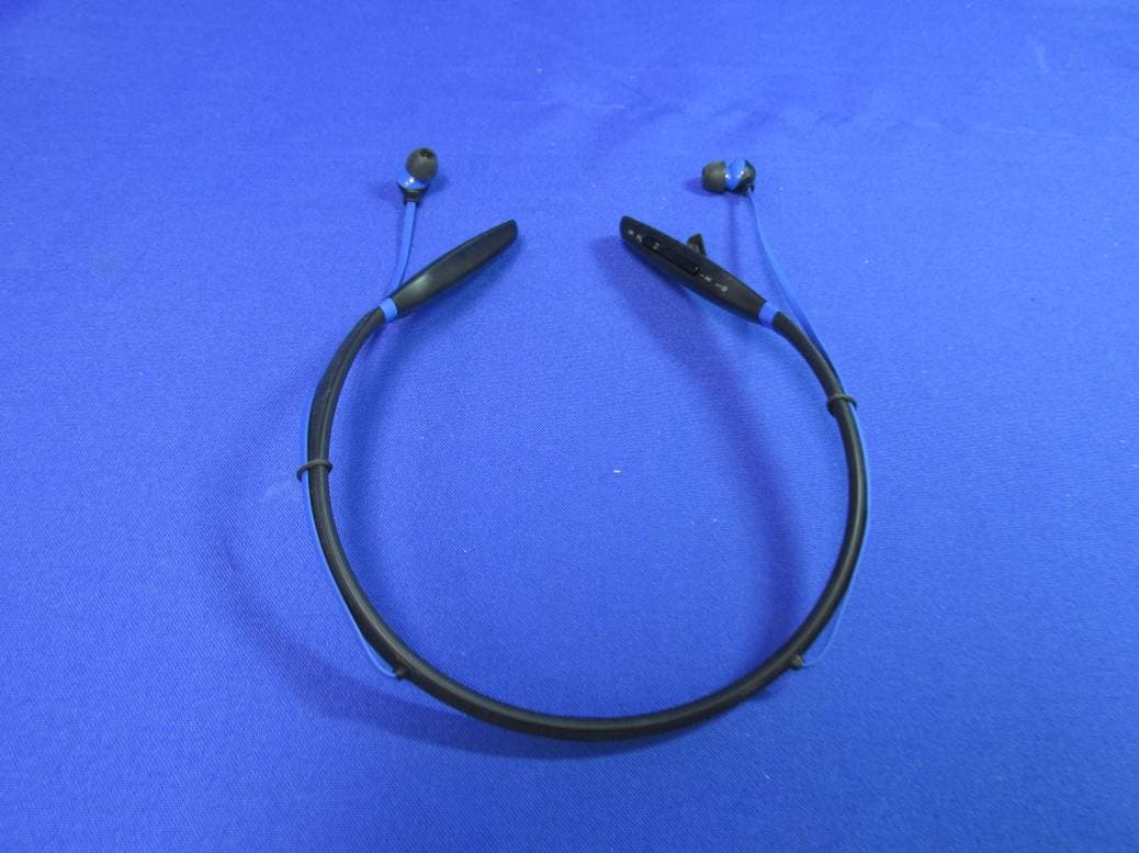 BT headset - FCC ID IHDT6QG1 - Motorola Mobility LLC (4)