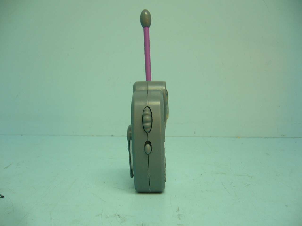 FASHION WALKIE TALKIES - FCC ID II615122 - Supersonics Electronics Company (4)