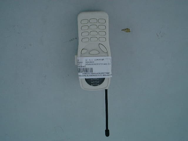 Walkie Talkie - FCC ID II622065 - Supersonics Electronics Company (1)