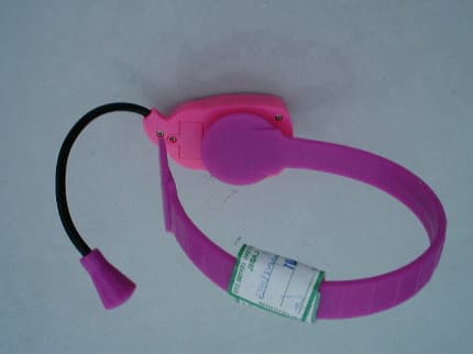 FM Wireless Microphone Headset - FCC ID II650001 - Supersonics Electronics Company (1)