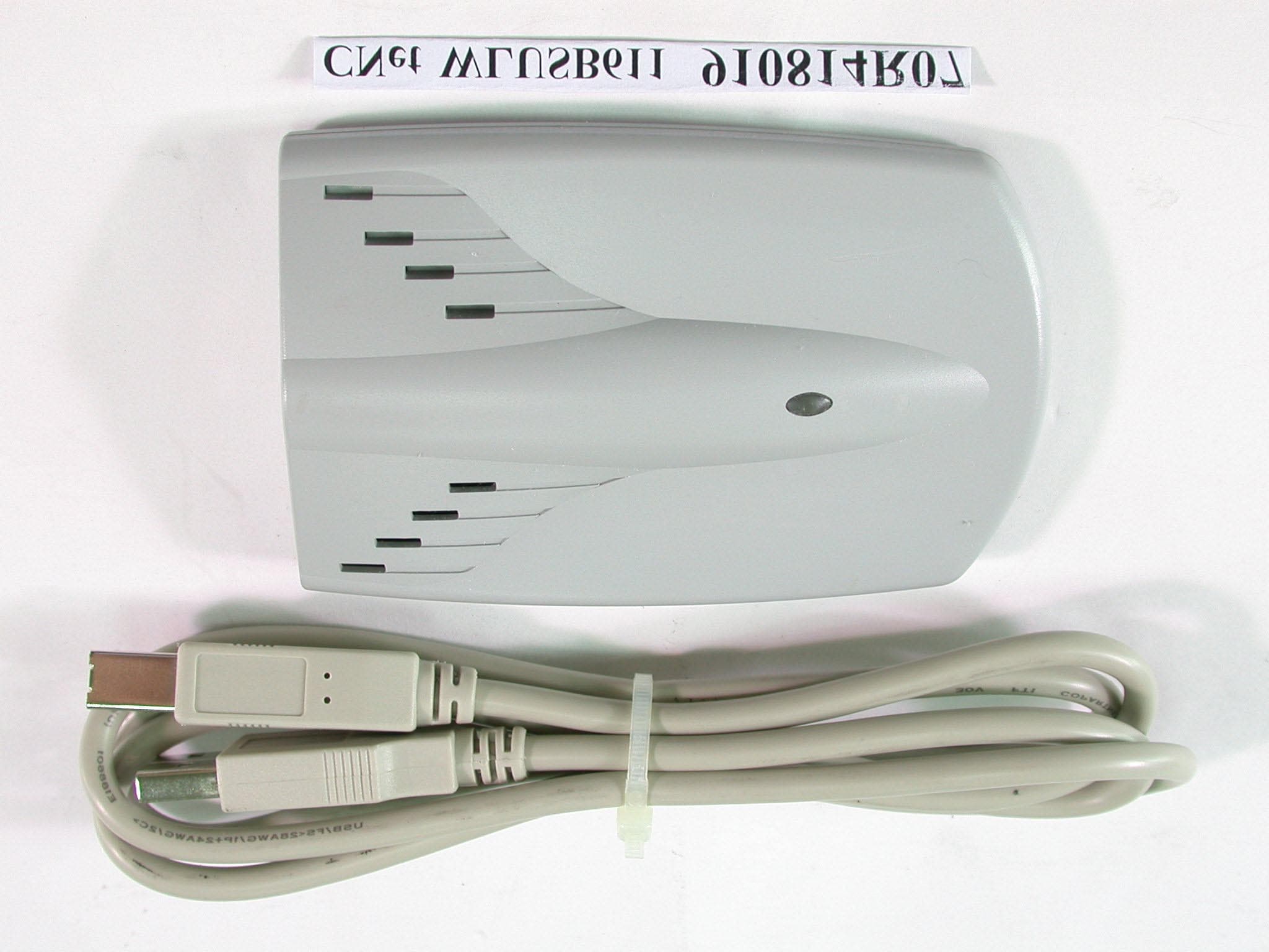 Wireless USB Adapter - FCC ID IIO-0232USB611 - CNet Technology Inc (3)